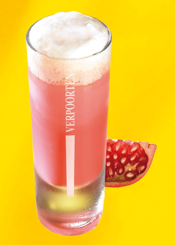 High Ball - Fruchtiger Sekt Cocktail mit Grenadine und Eierlikör High Ball - Fruchtiger Sekt Cocktail mit Grenadine und Eierlikör