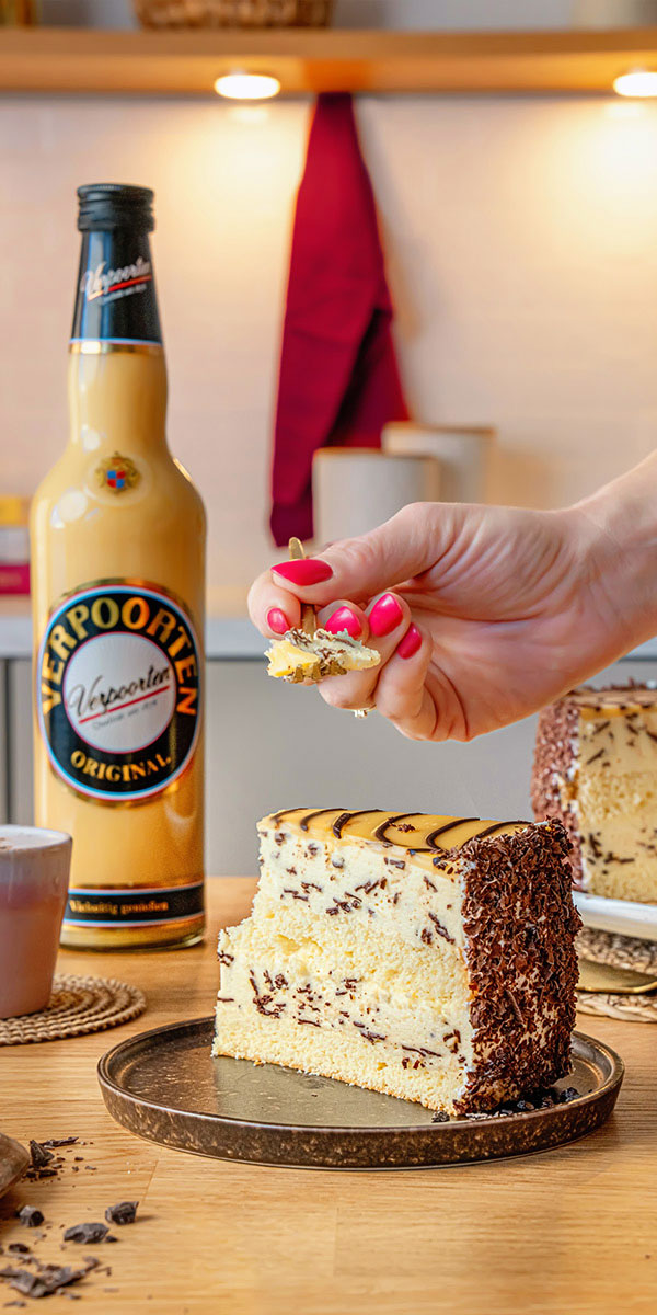 Beste Eierlikörtorte mit Verpoorten Original Eierlikör vom Konditor Weltmeister Bild 2 Beste Eierlikörtorte mit Verpoorten Original Eierlikör vom Konditor Weltmeister Bild 2