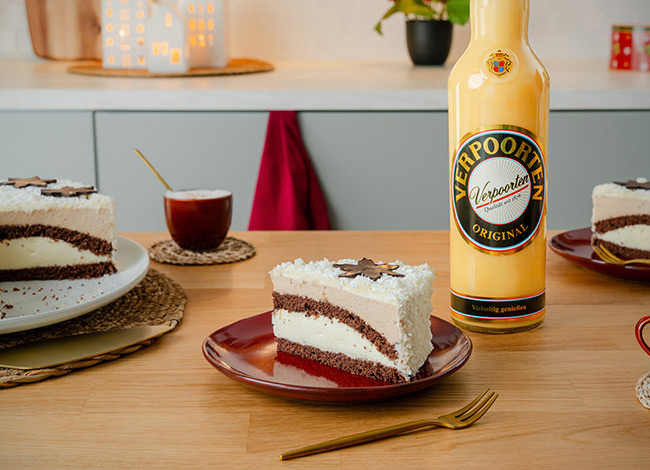Winterliche Eierlikörtorte vom Weltmeister der Konditoren