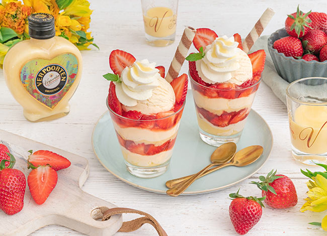 Eierliköreis selber machen: fruchtig, cremig - Eiscreme mit VERPOORTEN