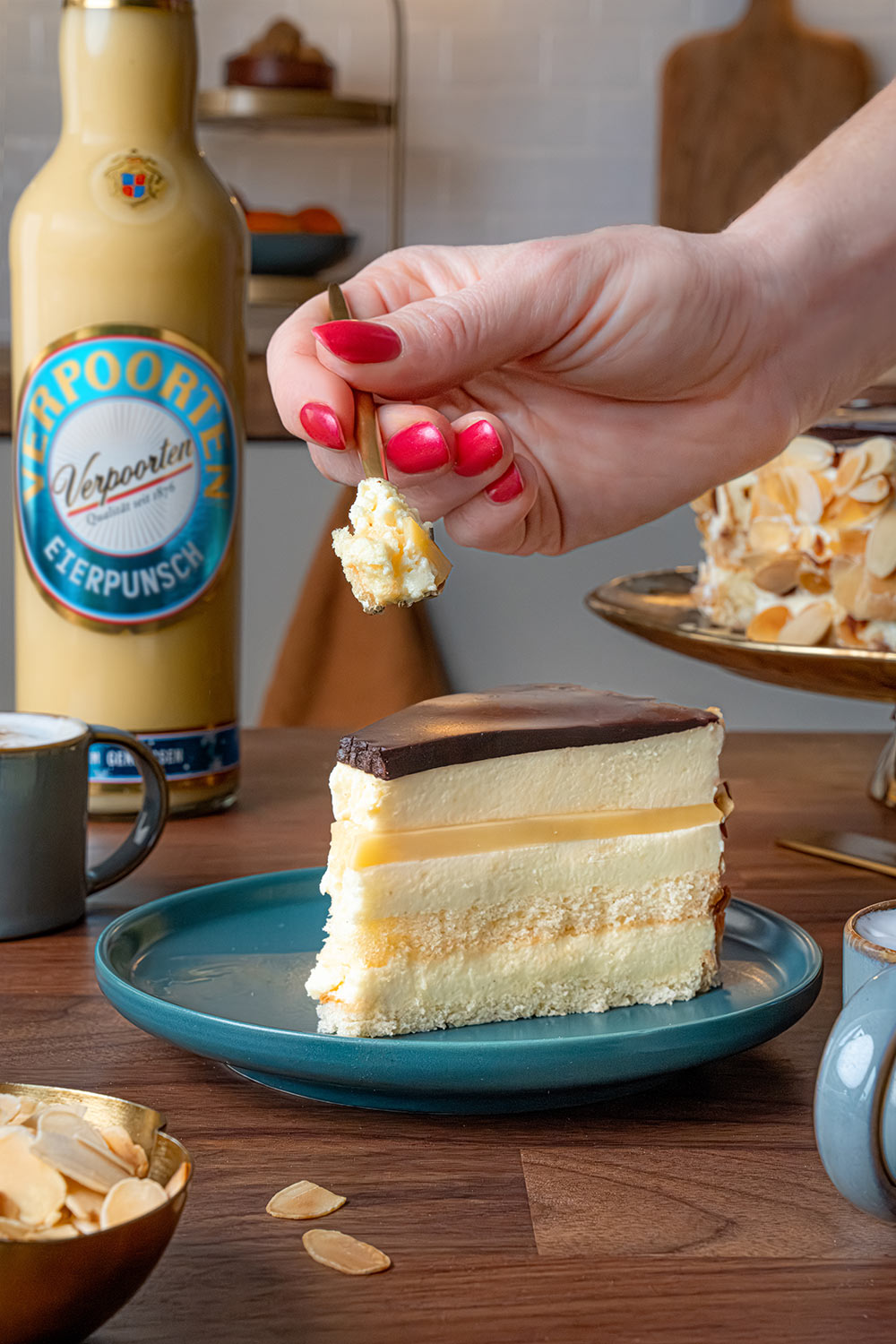 Beste Eierpunsch-Torte mit Verpoorten Eierpunsch Bild 2 Beste Eierpunsch-Torte mit Verpoorten Eierpunsch Bild 2