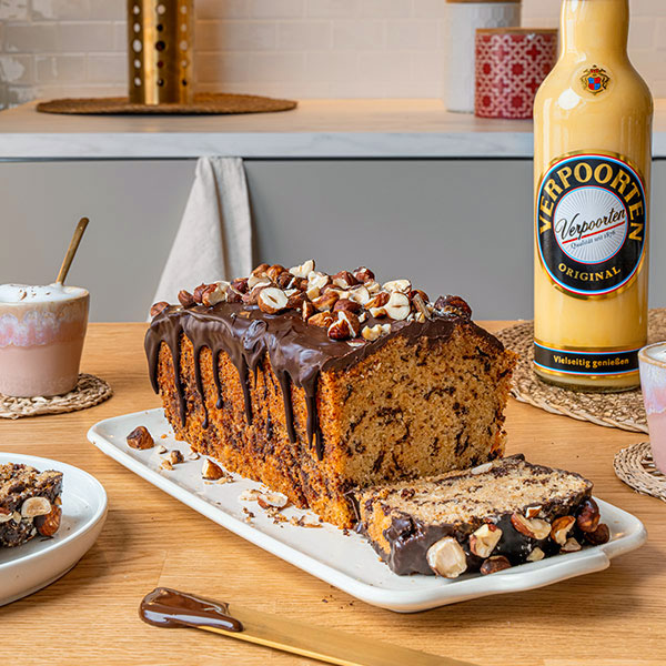 Eierlikörkuchen mit Nuss ''Eierlikör-Nusskuchen''