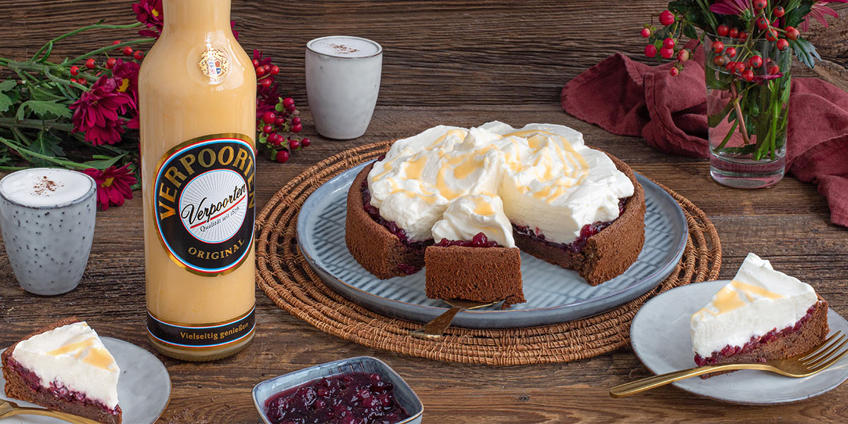 Schoko-Preiselbeer-Torte mit VERPOORTEN ORIGINAL Eierlikör Bild 3 Schoko-Preiselbeer-Torte mit VERPOORTEN ORIGINAL Eierlikör Bild 3