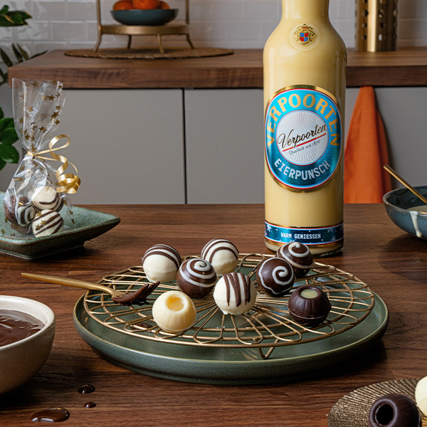 Pralinen selber machen - Eierpunsch-Pralinen mit Verpoorten Eierpunsch
