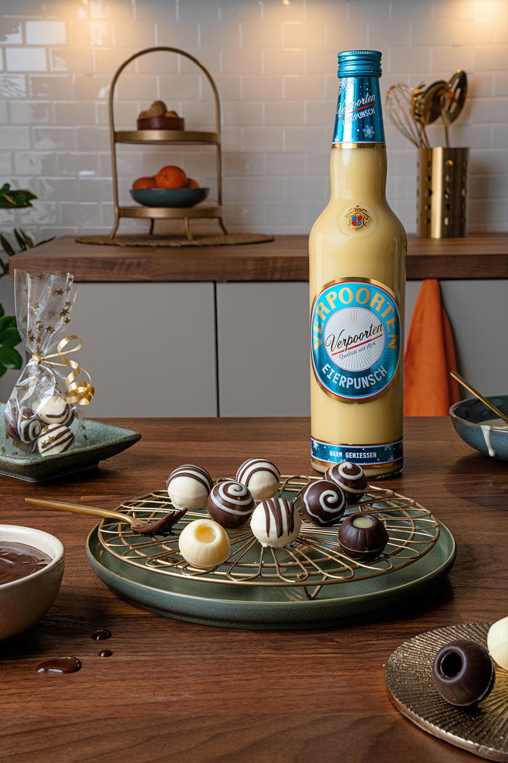 Pralinen selber machen - Eierpunsch-Pralinen mit Verpoorten Eierpunsch Bild 1 Pralinen selber machen - Eierpunsch-Pralinen mit Verpoorten Eierpunsch Bild 1