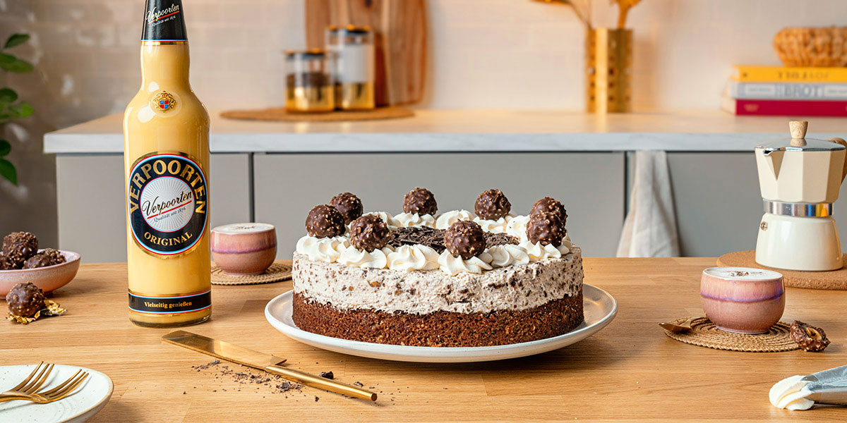 festliche Knusper-Eierlikoertorte mit Verpoorten Original Bild 3
