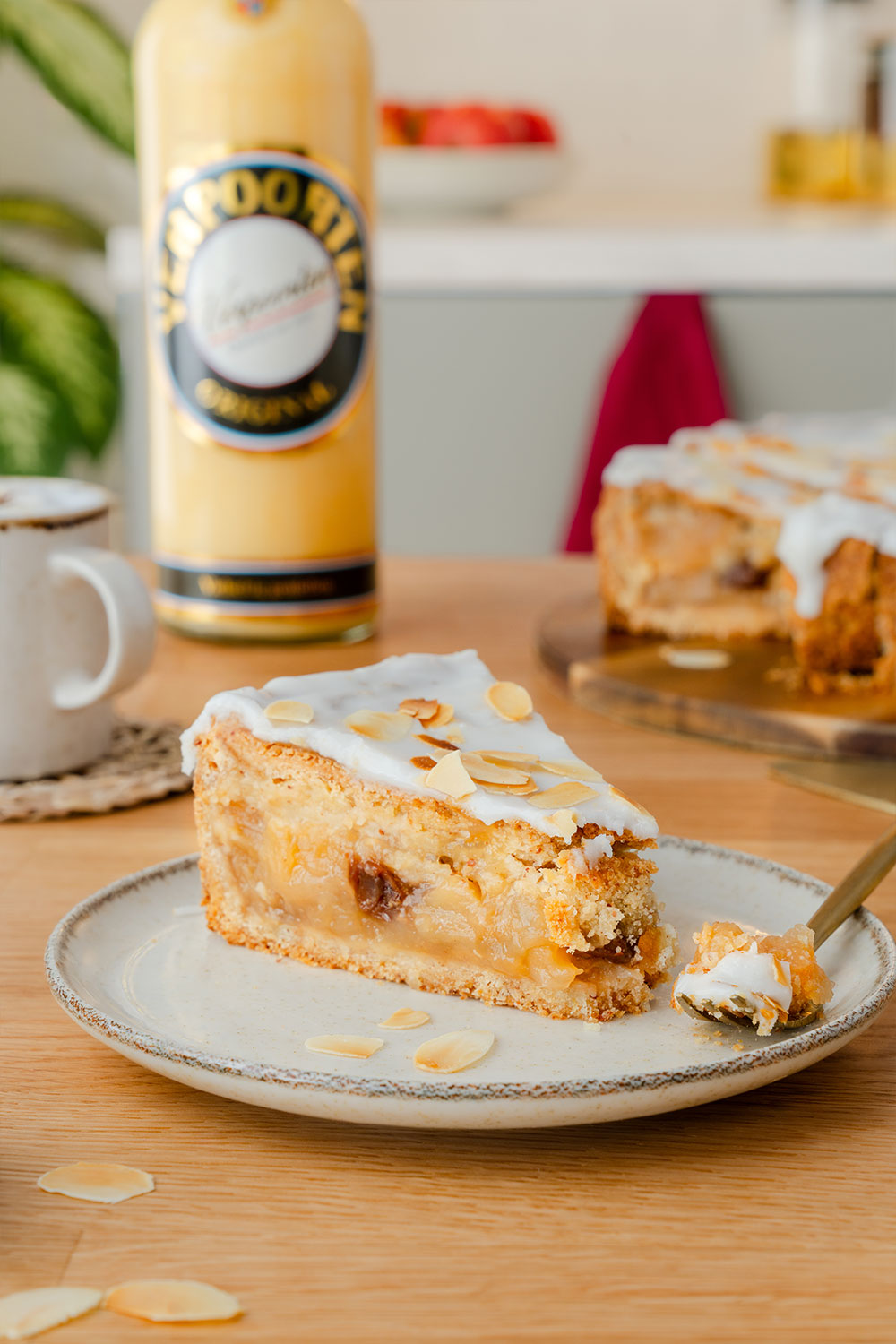 Gedeckter Apfelkuchen mit Eierlikör Bild 2 Gedeckter Apfelkuchen mit Eierlikör Bild 2