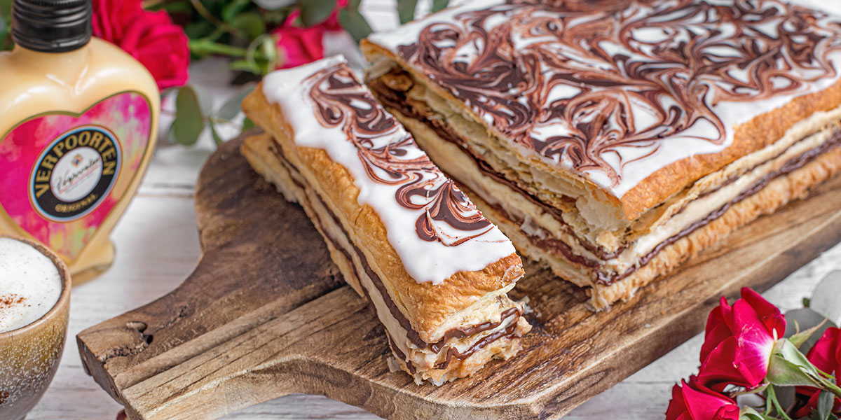Nuss-Nougat-Knusper-Schnitten mit Eierlikörcreme Bild 2 Nuss-Nougat-Knusper-Schnitten mit Eierlikörcreme Bild 2