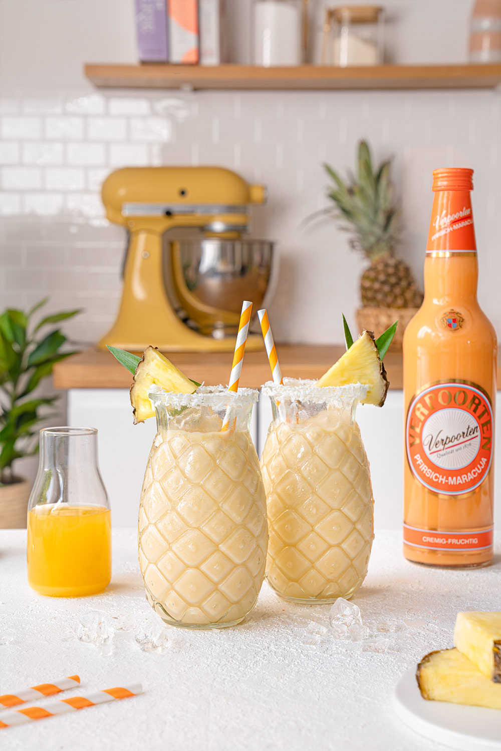 Verpoorten Pina Colada mit Verpoorten Edition Pfirsich-Maracuja Bild 1 Verpoorten Pina Colada mit Verpoorten Edition Pfirsich-Maracuja Bild 1