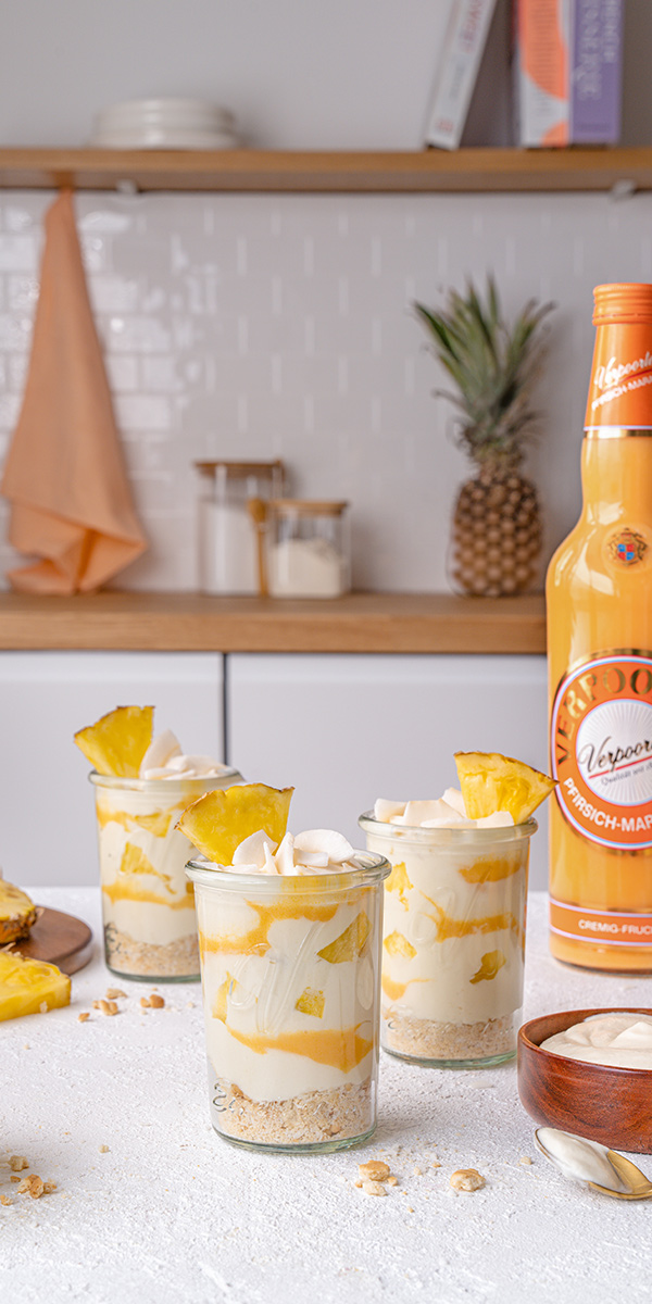Pina Colada Cheesecake im Glas mit Verpoorten Pfirisch-Maracuja Bild 1