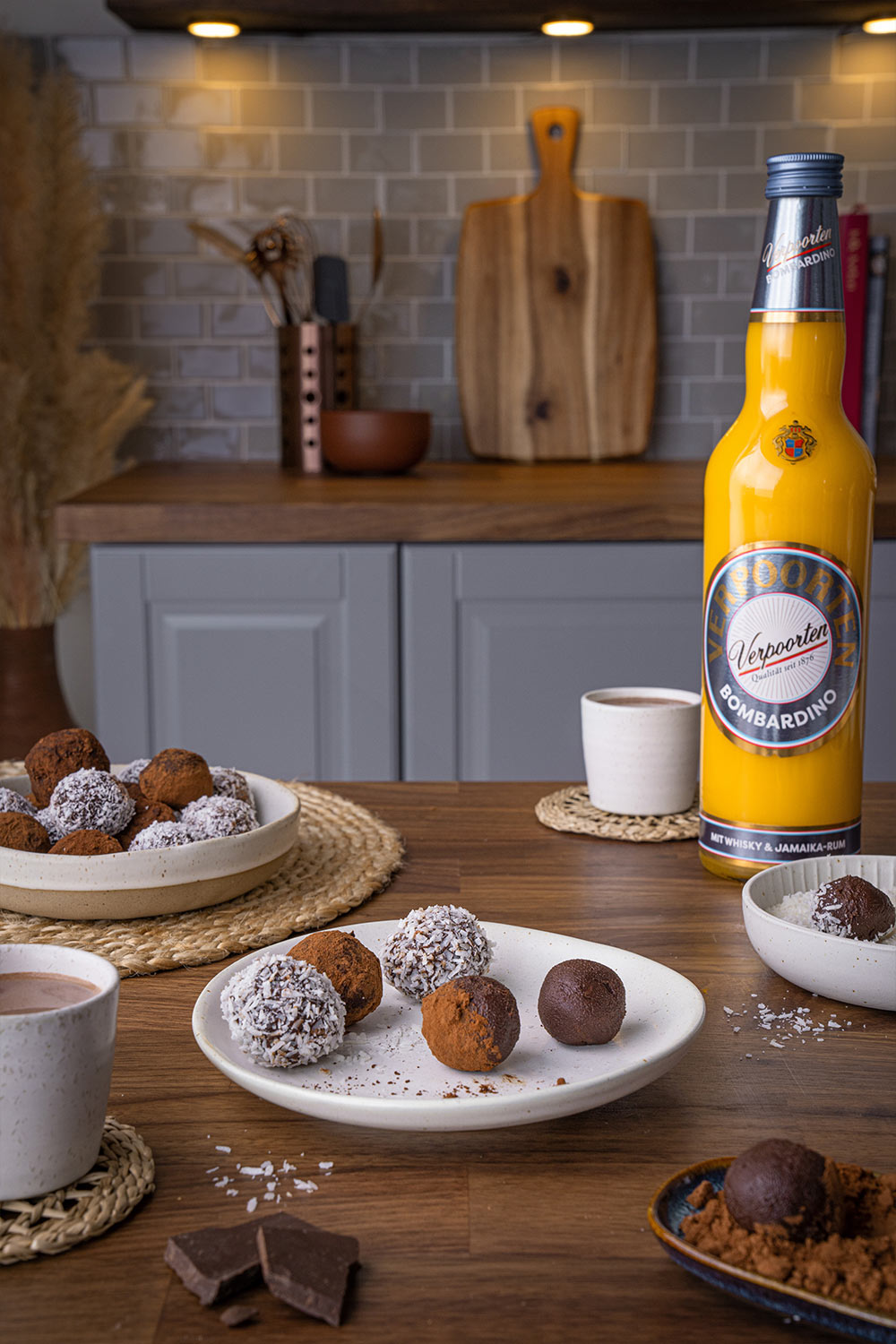 Trüffel Pralinen mit Bombardino von Verpoorten Bild 1 Trüffel Pralinen mit Bombardino von Verpoorten Bild 1