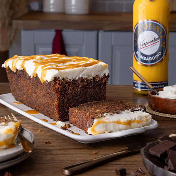 Verpoorten-Süßkartoffel-Schokokuchen mit Salzkaramell-Frosting