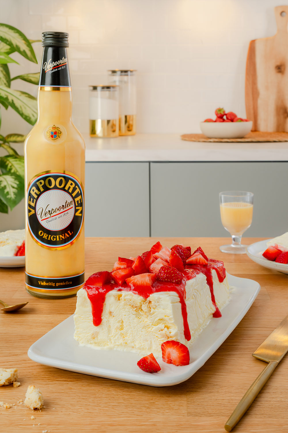 Eierlikör-Parfait mit Erdbeeren Bild 1 Eierlikör-Parfait mit Erdbeeren Bild 1