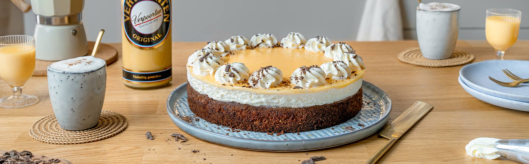 Klassische Eierlikörtorte mit Verpoorten Original Eierlikör